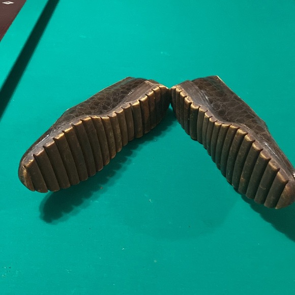 Maud Frizon brown loafers size 11 X-condition Alligator uppers, rubber soles! - Picture 3 of 5